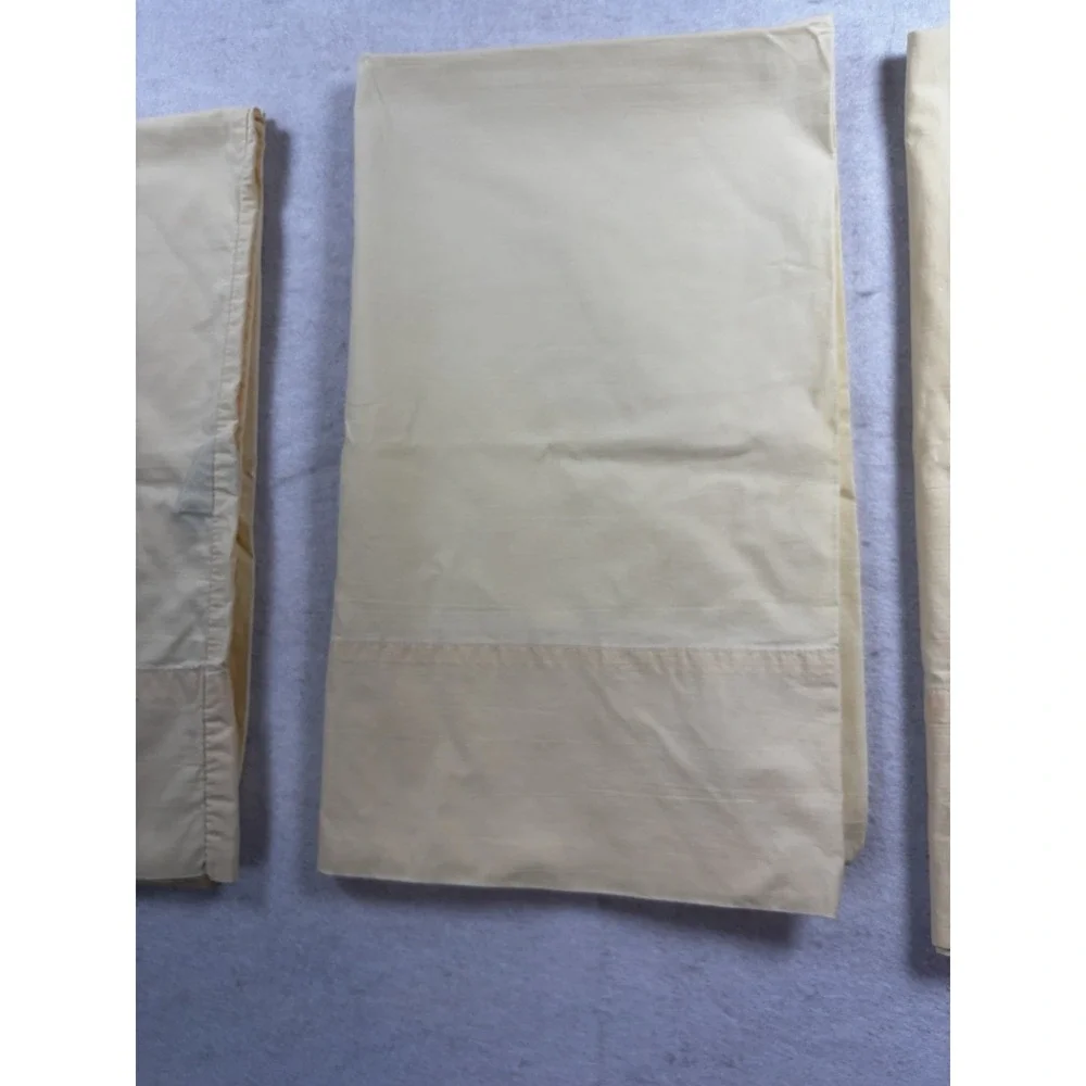 Lauren Ralph Lauren 100% Cotton Creamy Pale Yellow Set‎ of 3 Std. Pillowcases